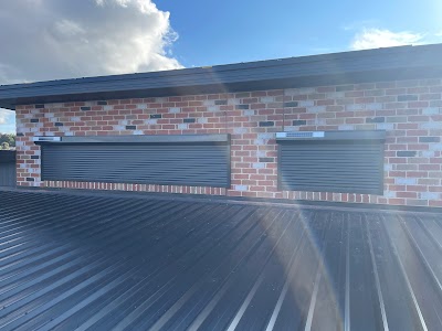 In & Out Custom Blind Solutions photo 3