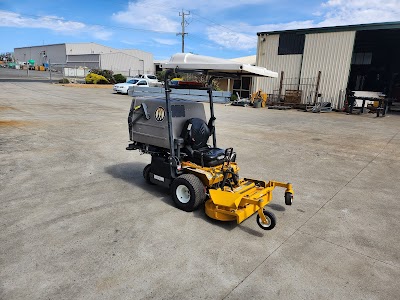 Johnny's Gardening and Mowing photo 3