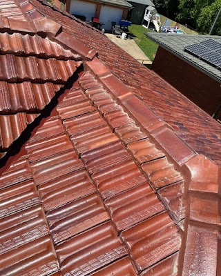 Lance Ward Roof Tiling work 3