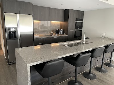 LE Stonemasons photo 2