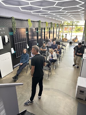 Lightning Energy photo 3