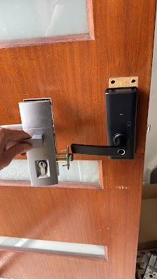 Locksmith CBD & Albert park photo 3