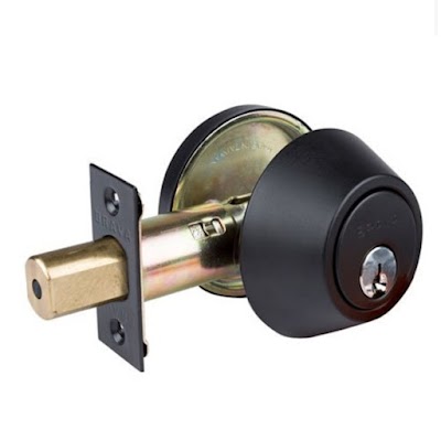 Lockstar Locksmiths work 2