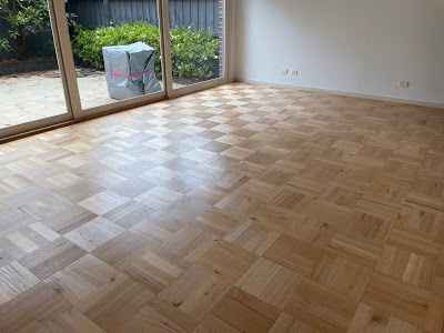 MR WOODY FLOOR SERVICES project 5