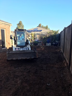 P & J Earthworks Ballarat Excavator Hire photo 2