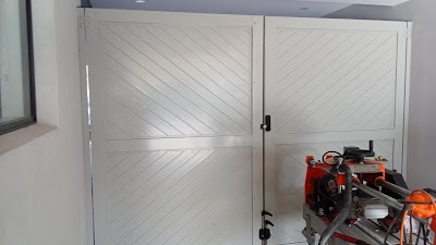 Padstow gates and fencing work 3