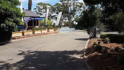 Pool and Spa Market work 2