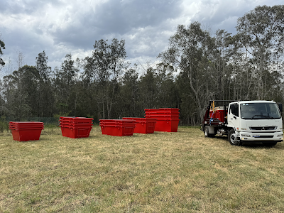 Red Roo Skip Bins photo 2