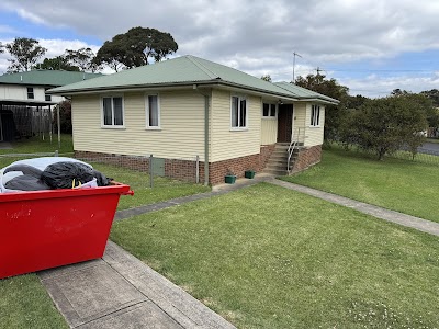 Red Roo Skip Bins photo 3