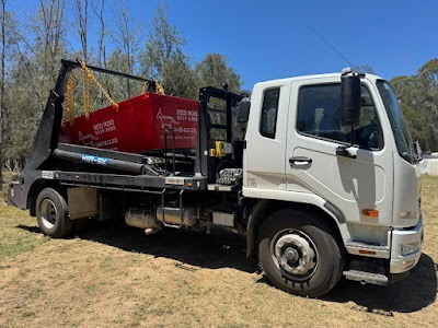 Red Roo Skip Bins
