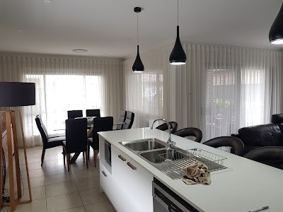 Ritz Designer Curtains & Soft Furnishings photo 3