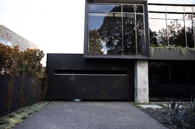 Safe & Secure Garage Doors - B&D Bendigo photo 3