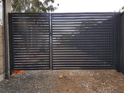 SEAVIEW FENCING & RETAINING work 3