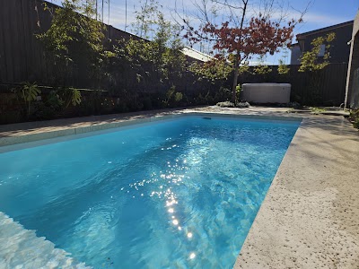 South Pacific Pools and Spas photo 2