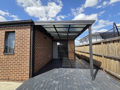 Southeast Deck Builder