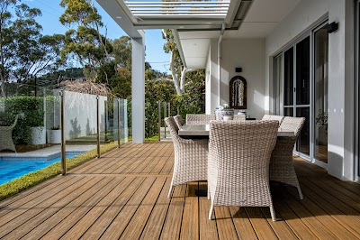 Spruce Quality Decks work 3