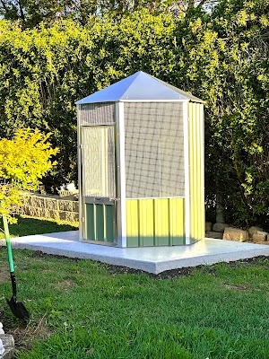 SteelChief & Col Western Sheds: Garden Sheds, Aviaries, Chicken Coops & Cubbies work 4