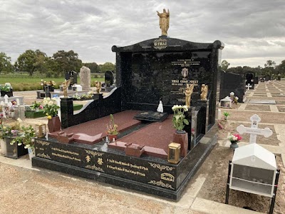 Stone Construction Australia - Local Stonemasons Melbourne | Headstone Inscription | Tombstone Engraving | Sunshine work 2