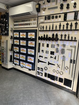 The Fencing Warehouse work 4