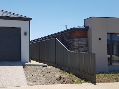 Tyndall Fencing & Mini Earthworks Pty Ltd work 2