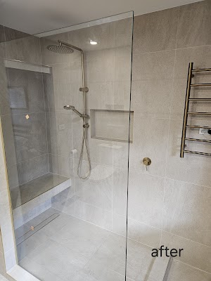 Ultimate Wet Seal Caulking work 3