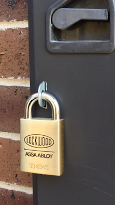 Universal Locksmiths project 6