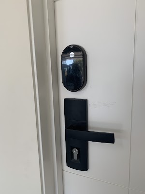 Universal Locksmiths photo 2