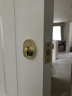 Universal Locksmiths photo 1