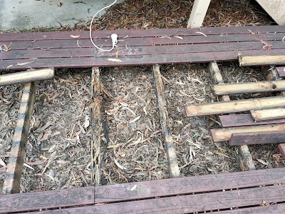 Yellow maintenance and handyman photo 1