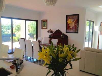 Nathan Thomas Carpenter/Builder