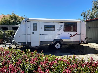 Reitsema's Betta - TV's, Fridges & Electrical Appliances