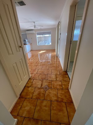 Shiny Cleaning photo 3