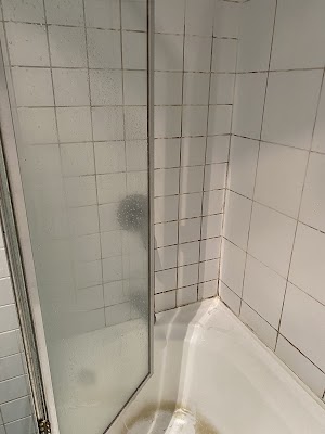 Sorciers Broom cleaning services