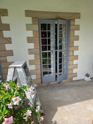 SOS Painting & Decorating PTY LYD