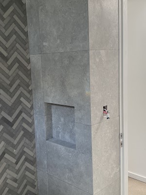 SQUARE EDGE TILING