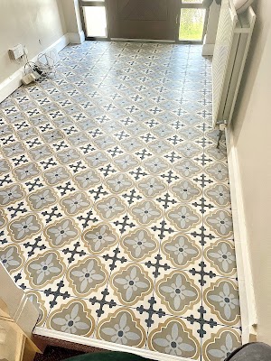 The Tiling Specialist - Simon Corbett